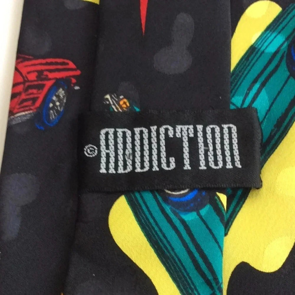 Multi-Colored Car Themed Handmade Silk Tie - Picture 2 of 6